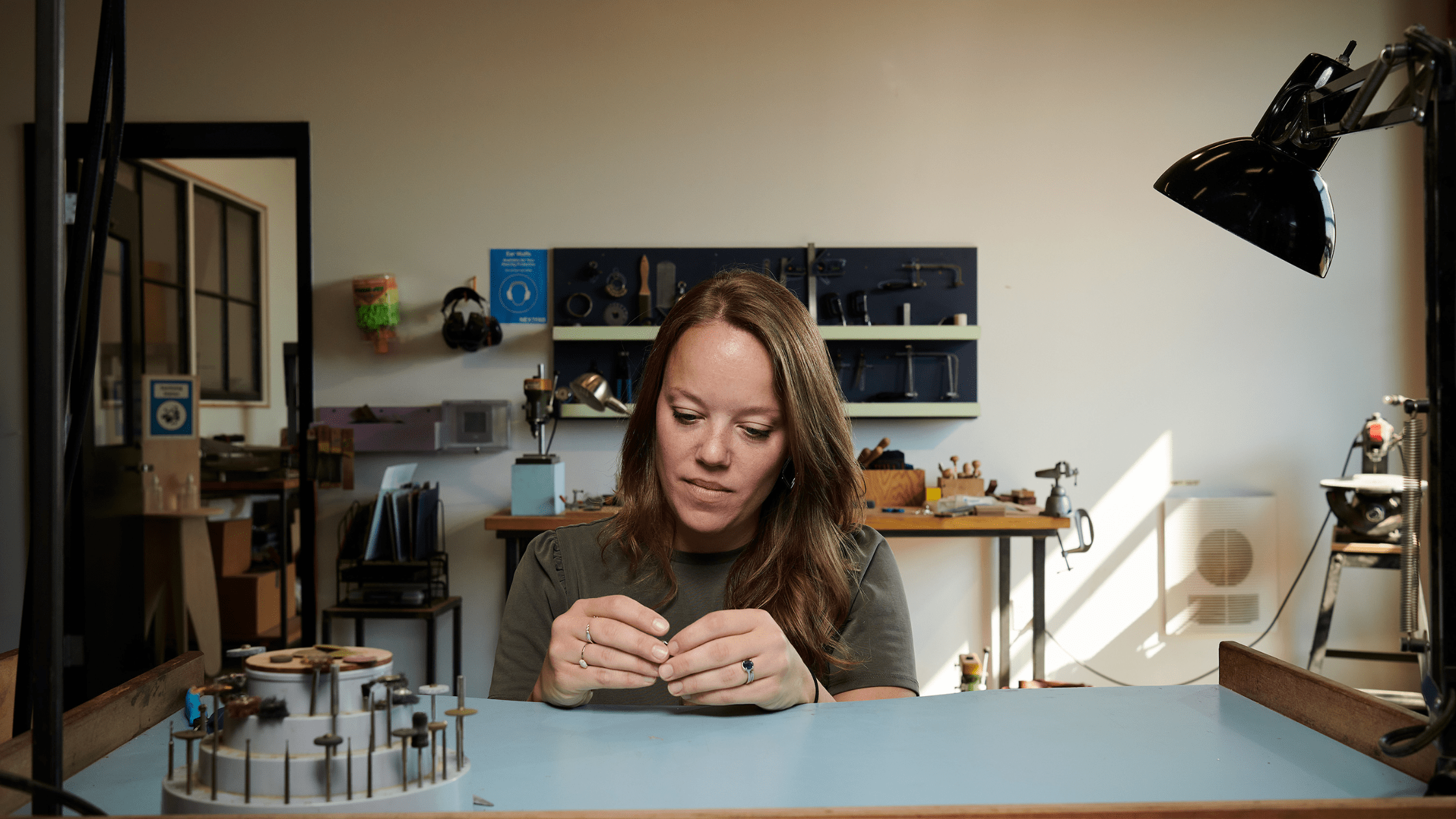 Niki Leist: she/her, Jewelry-Maker and Owner of Niki Leist Jewelry 